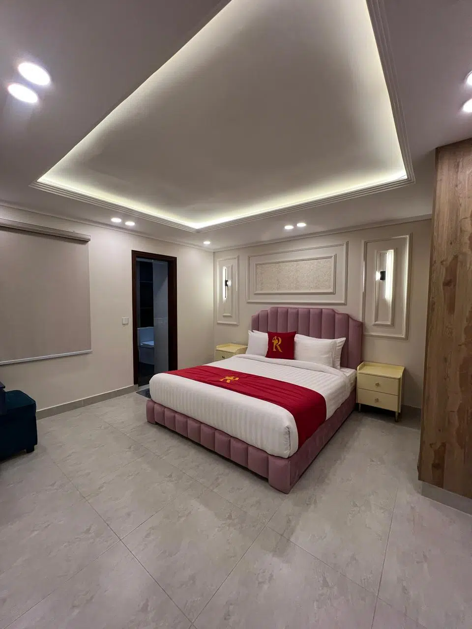 Standard suite 311 with king bed in Murree